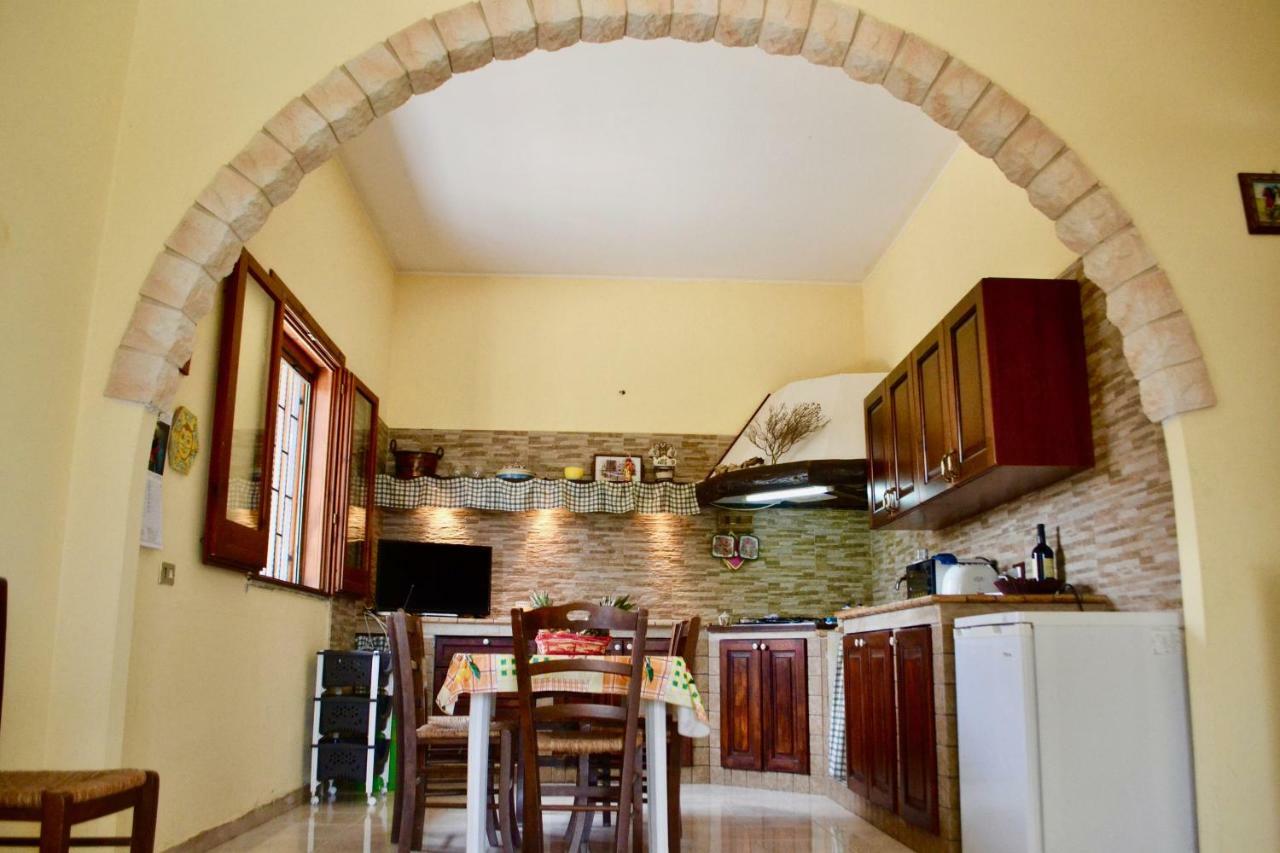 ברוקולי Villa Rosa - Ai Piedi Dell'Etna מראה חיצוני תמונה